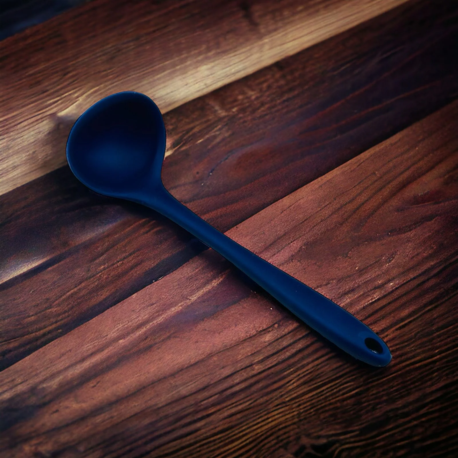 Silicone Ladle Spoon - Hygienic & 480°F Heat Resistant - Image 5